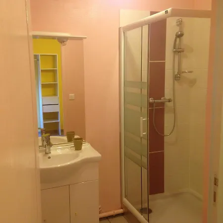 Bed & Breakfast La Maison Bleue *