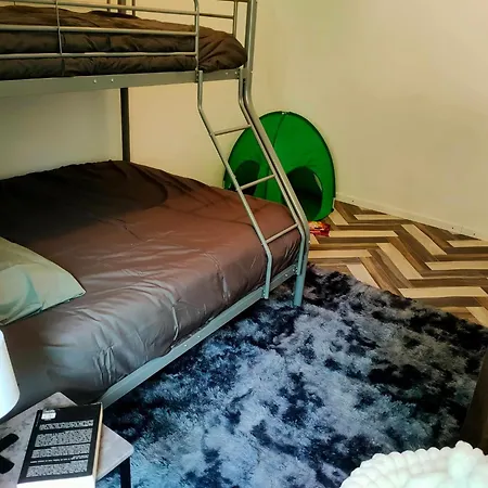 La Maison Bleue *